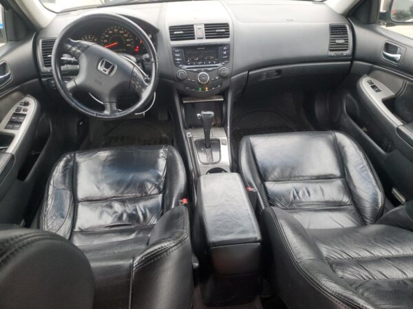 HONDA ACCORD SILVER - 1HGCM56885A189575