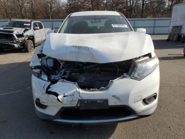 NISSAN ROGUE WHITE - 5N1AT2MV2FC836439