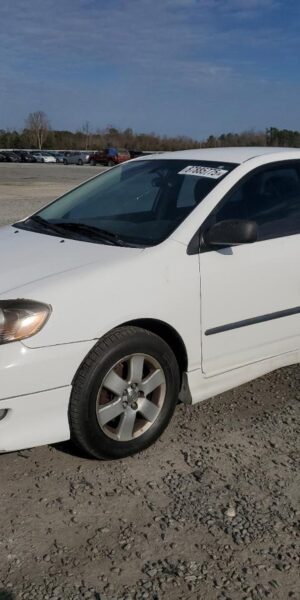 TOYOTA COROLLA WHITE - 2T1BR32E18C903106