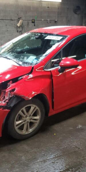 CHEVROLET CRUZE RED - 1G1BE5SM2H7156687