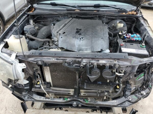 TOYOTA TACOMA GRAY - 5TFJU4GNXFX074561