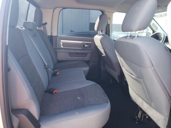 RAM 1500 SILVER - 1C6RR7LM7JS354714