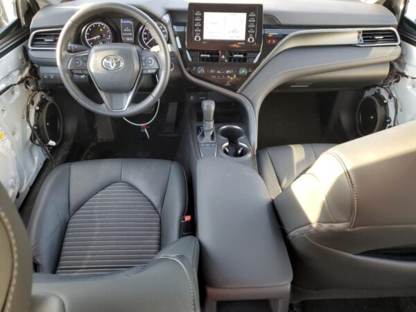 TOYOTA CAMRY WHITE - 4T1T11AK3PU170223