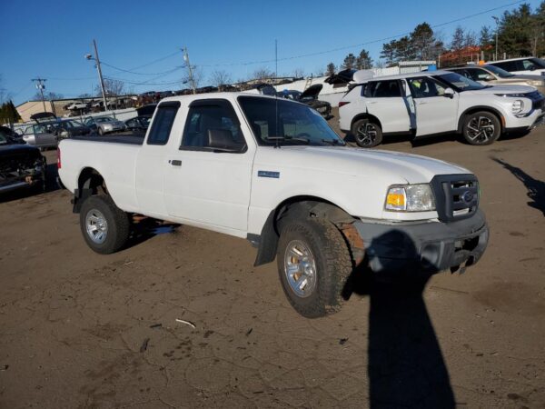 FORD RANGER WHITE - 1FTLR1FE2APA31206