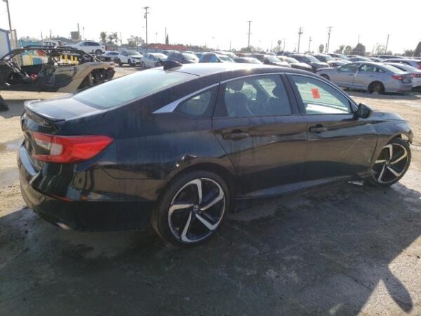 Honda Accord 2018 - 1HGCV1F33JA239738