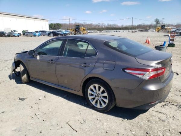 Toyota CAMRY 2018 - 4T1B11HK4JU598004