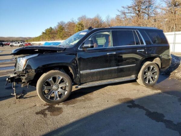Cadillac Escalade 2018 - 1GYS4BKJ8JR383398