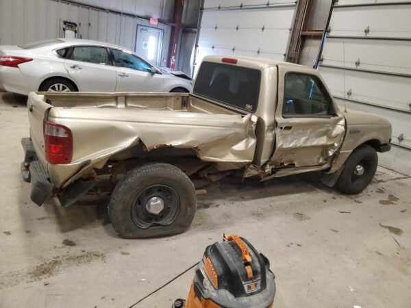 FORD RANGER TAN - 1FTYR10DX2PB45560