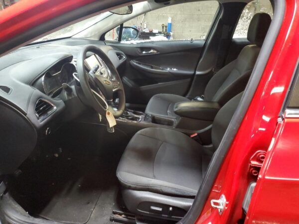 CHEVROLET CRUZE RED - 1G1BE5SM2H7156687