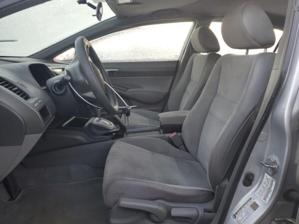 HONDA CIVIC SILVER - 1HGFA16516L028804