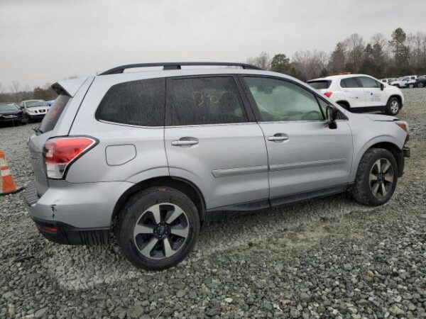 Subaru FORESTER 2017 - JF2SJAJC4HH520236