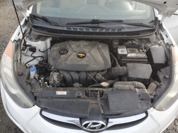 HYUNDAI ELANTRA WHITE - 5NPDH4AE2BH044597