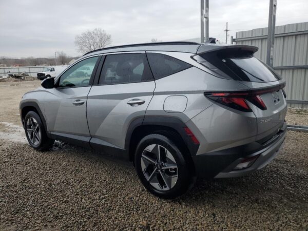 HYUNDAI TUCSON SILVER - 5NMJBCDE7SH477467