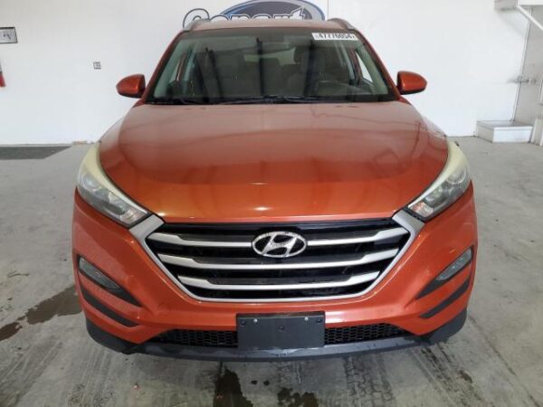 Hyundai Tucson 2017 - KM8J3CA45HU316007