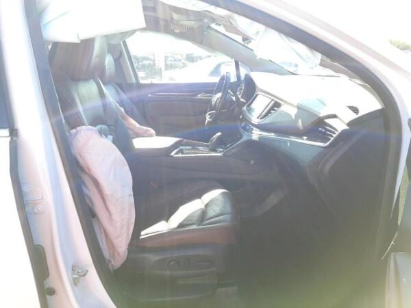 BUICK ENCLAVE WHITE - 5GAEVCKW8KJ190039