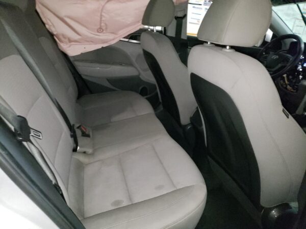 HYUNDAI ELANTRA SILVER - KMHD84LF9HU200621