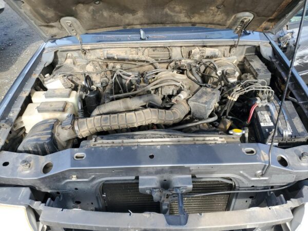 FORD RANGER GRAY - 1FTZR15V3XPB35269