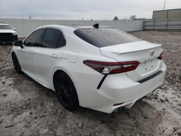 TOYOTA CAMRY XSE 2021 White — 4T1K61BK8MU047072