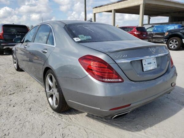 Mercedes-Benz S 550 2015 Gray 4.6L 8 — WDDUG8CB4FA069730