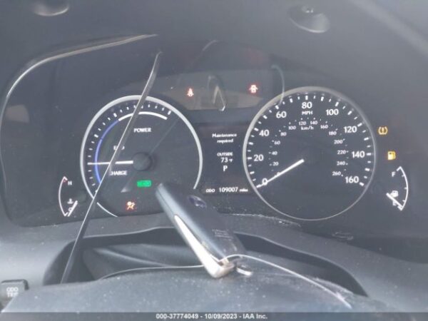 LEXUS ES 300H White - JTHBW1GG9F2099929