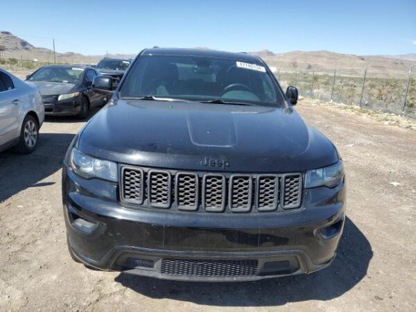 Jeep Grand Cherokee 2017 - 1C4RJEAG7HC716174