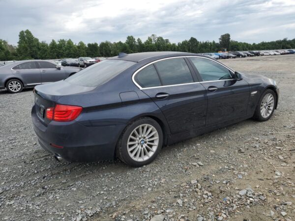 BMW 5 SERIES BLUE - WBAFU7C52BC873133