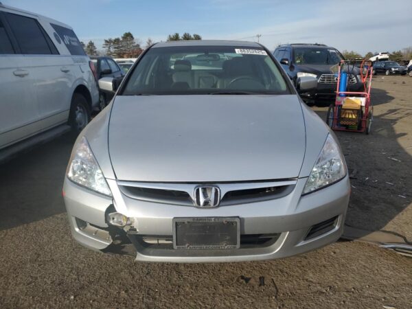 HONDA ACCORD SILVER - 1HGCM56776A109773