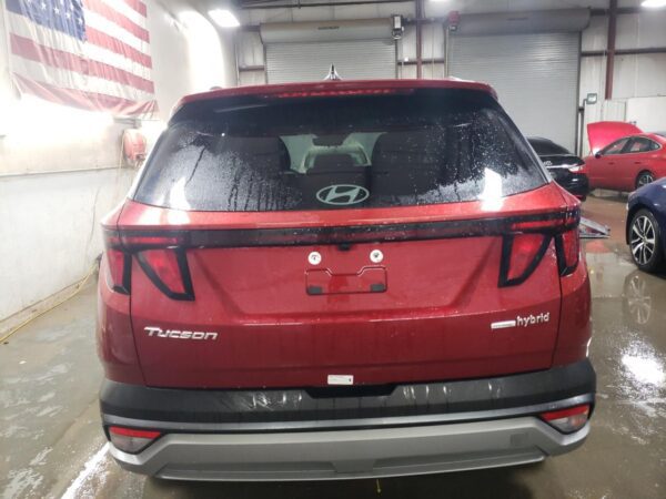 HYUNDAI TUCSON RED - KM8JBDD17SU272285