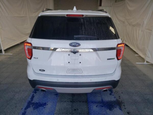 Ford EXPLORER 2016 - 1FM5K7DH8GGA27842