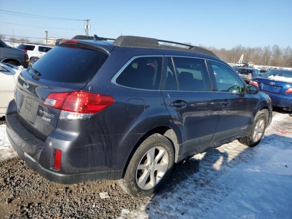 SUBARU OUTBACK BLUE - 4S4BRBCCXE3326700