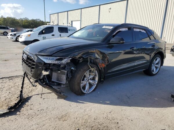 AUDI Q8 BLACK - WA1AVBF1XPD020187