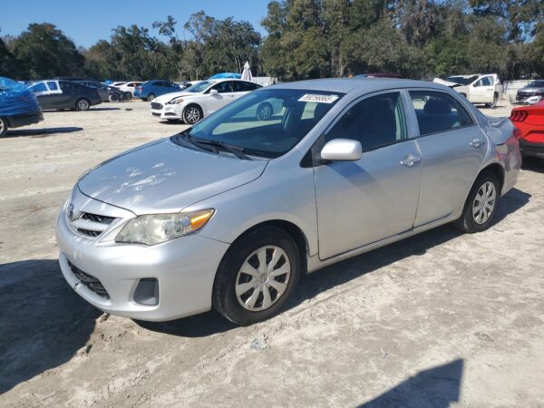 TOYOTA COROLLA SILVER - 2T1BU4EE9CC912564
