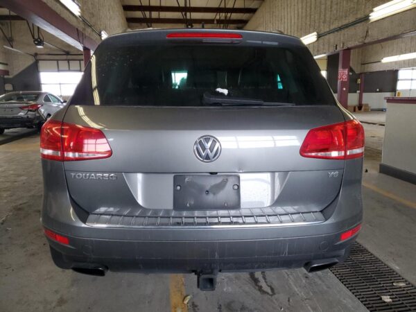 VOLKSWAGEN TOUAREG GRAY - WVGEF9BP9ED006670