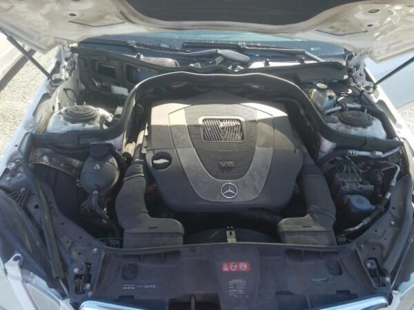 Mercedes-Benz E350  2010 White 3.5L — WDDHF8HB3AA103811