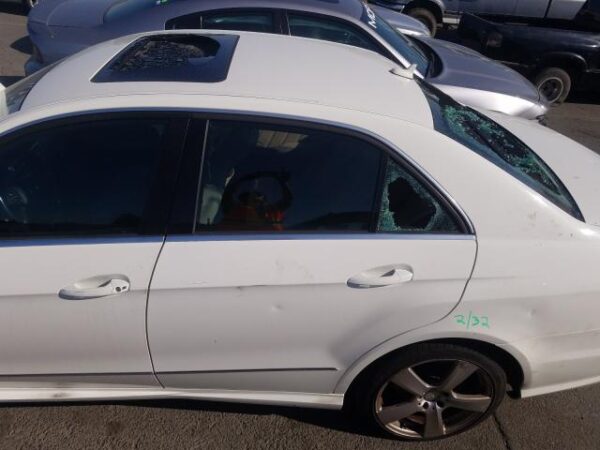 Mercedes-Benz E350  2010 White 3.5L — WDDHF8HB3AA103811