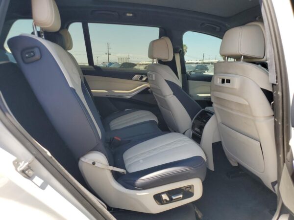 2019 BMW X7 White - WBACW810609B02035