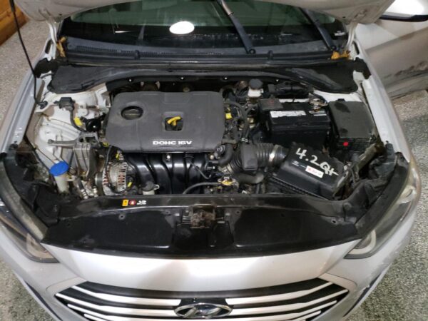 HYUNDAI ELANTRA SILVER - KMHD84LF9HU200621