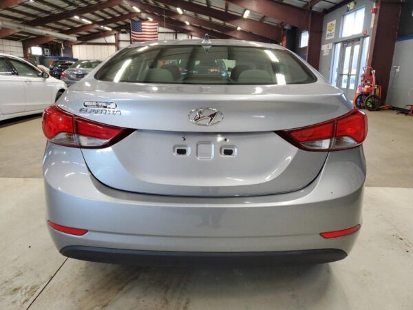 HYUNDAI ELANTRA SILVER - 5NPDH4AEXFH559336