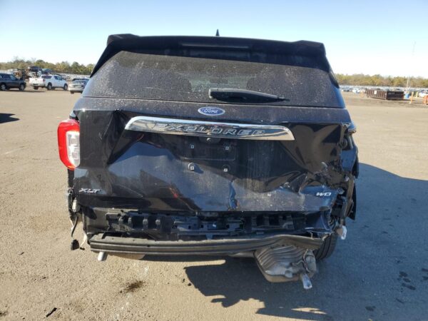 FORD EXPLORER BLACK - 1FMSK8DH3NGB58070