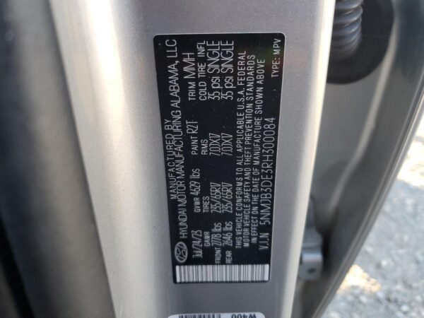 HYUNDAI TUCSON SILVER - 5NMJB3DE3RH300084