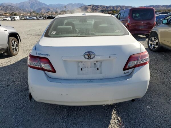 TOYOTA CAMRY WHITE - 4T4BF3EK7AR012533