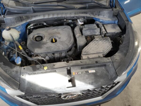 HYUNDAI TUCSON BLUE - KM8J33A44KU026557