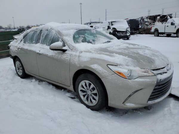 TOYOTA CAMRY GOLD - 4T4BF1FK1GR583785