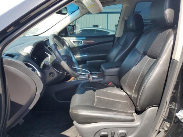 Nissan PATHFINDER 2017 - 5N1DR2MN9HC668782