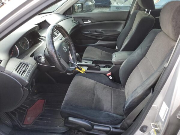 HONDA ACCORD SILVER - JHMCP263X8C013109