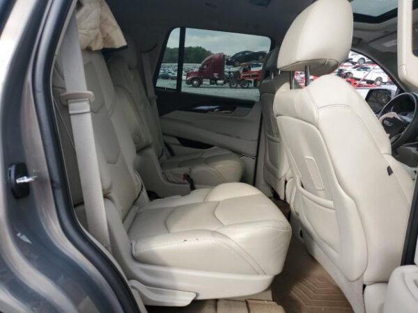 Cadillac Escalade 2017 - 1GYS4CKJ2HR217975