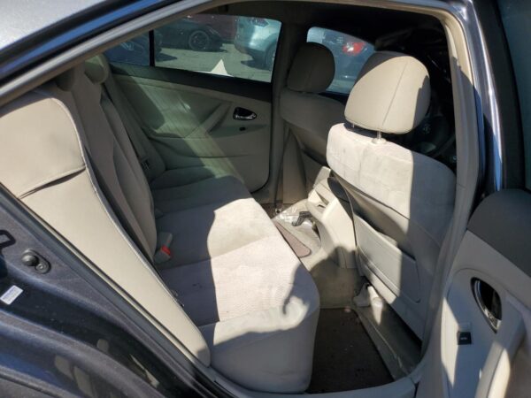 TOYOTA CAMRY GRAY - 4T1BF3EK6BU692520