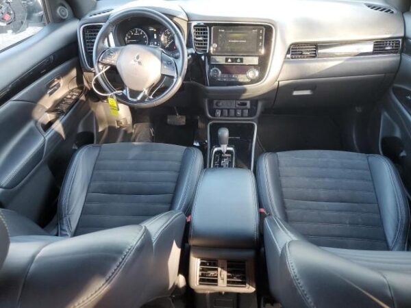 Mitsubishi OUTLANDER 2019 - JA4AZ3A32KZ025222