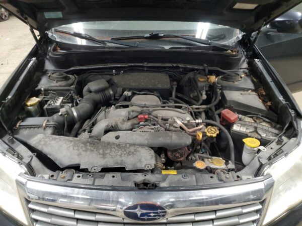 SUBARU FORESTER GRAY - JF2SH64689H750653