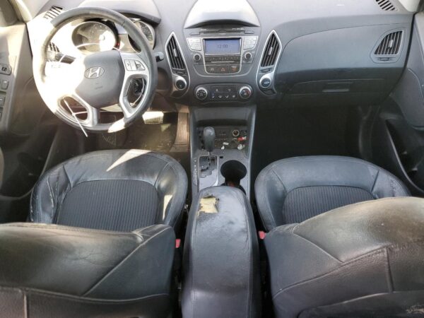 HYUNDAI TUCSON BLACK - KM8JU3AC7CU483112